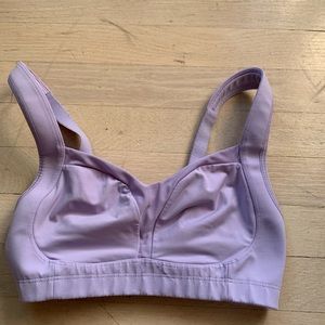 Lululemon light purple sports bra